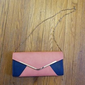 NWT Peach/Navy Clutch Purse